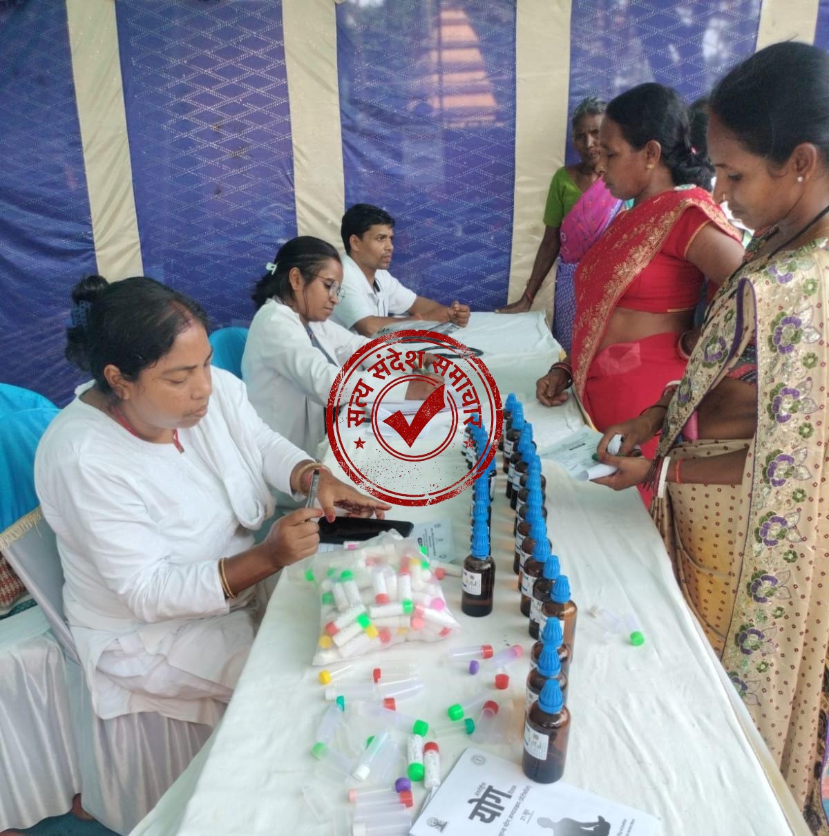 कोलेबिरा में वरिष्ठ नागरिकों के लिए विशेष आयुष चिकित्सा शिविर का आयोजन निःशुल्क दवाओं के साथ 110 बुजुर्गों के स्वास्थ्य की हुई जांच