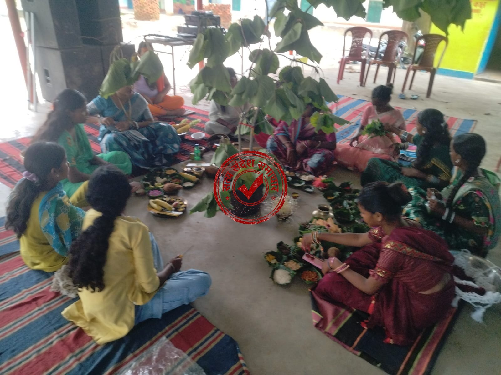 केतुंगाधाम में करम पूजा की भक्ति में डूबा विद्यालय परिसर नागपुरी गीत नृत्य से सजा सांस्कृतिक उत्सव