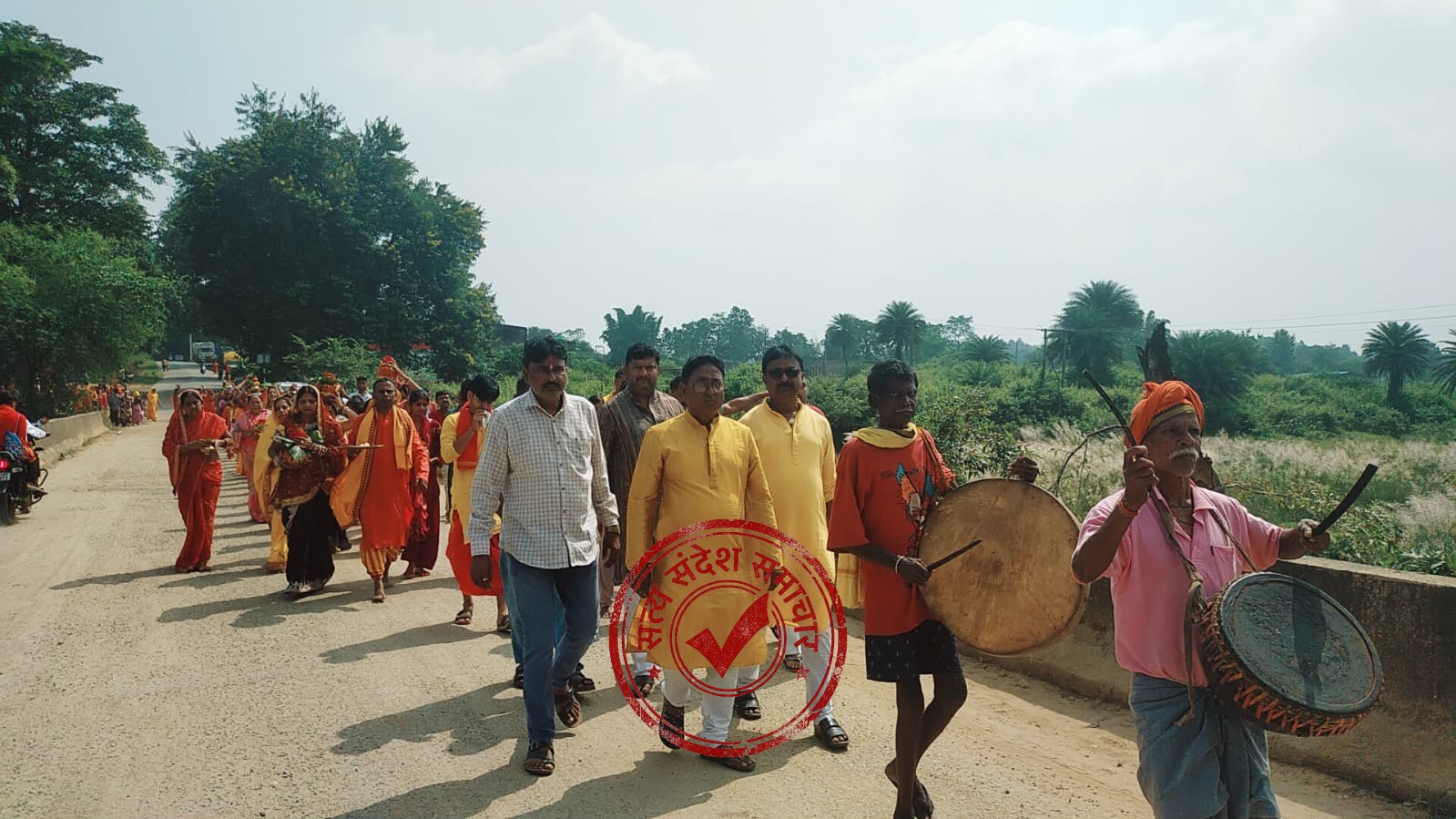 कुरडेग के उमामहेश्वरी महावीर मंदिर में कलश यात्रा के साथ शारदीय नवरात्रि पूजा शुरू